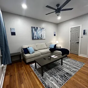 http://midtown-hideaway-just-3-miles-from-everything.memphishotelsnow.com